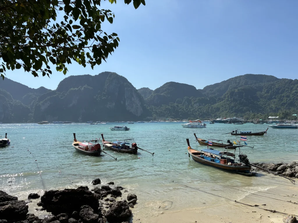 Koh Phi Phi Don, Hat Noppharat Thara National Park, Thailand