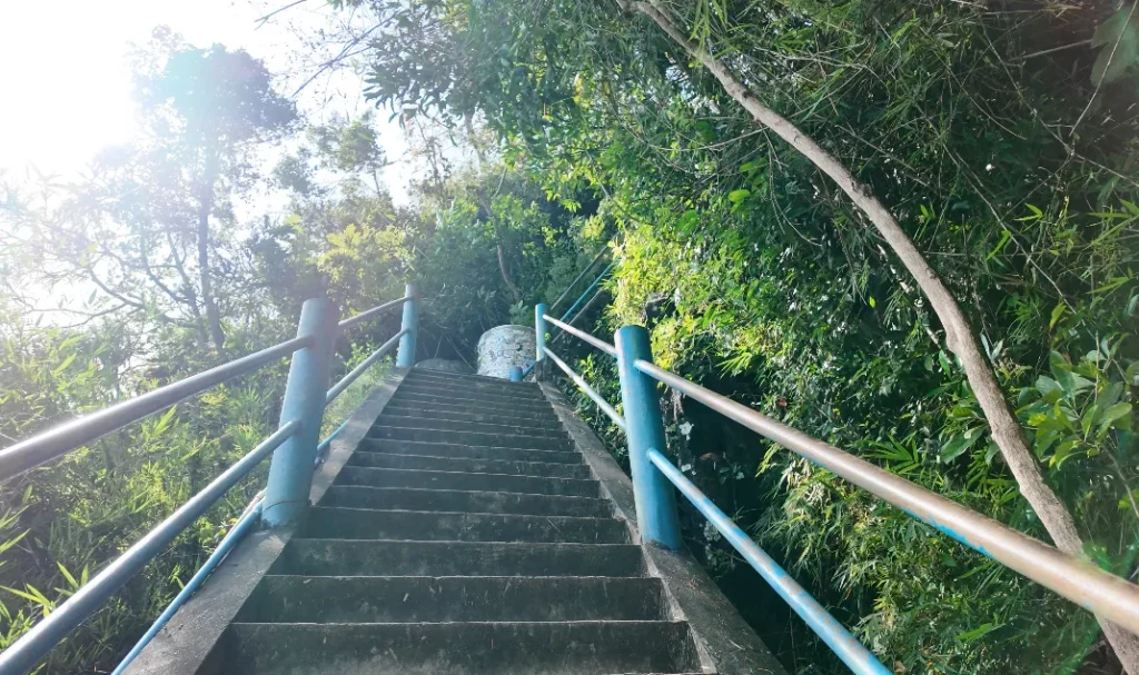 Stairs to the summit, Tiger Cave Temple